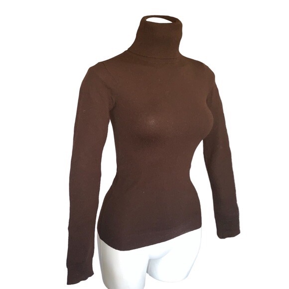 Ralph Lauren BLACK LABEL Cashmere Turtleneck Sweater - Picture 2 of 13